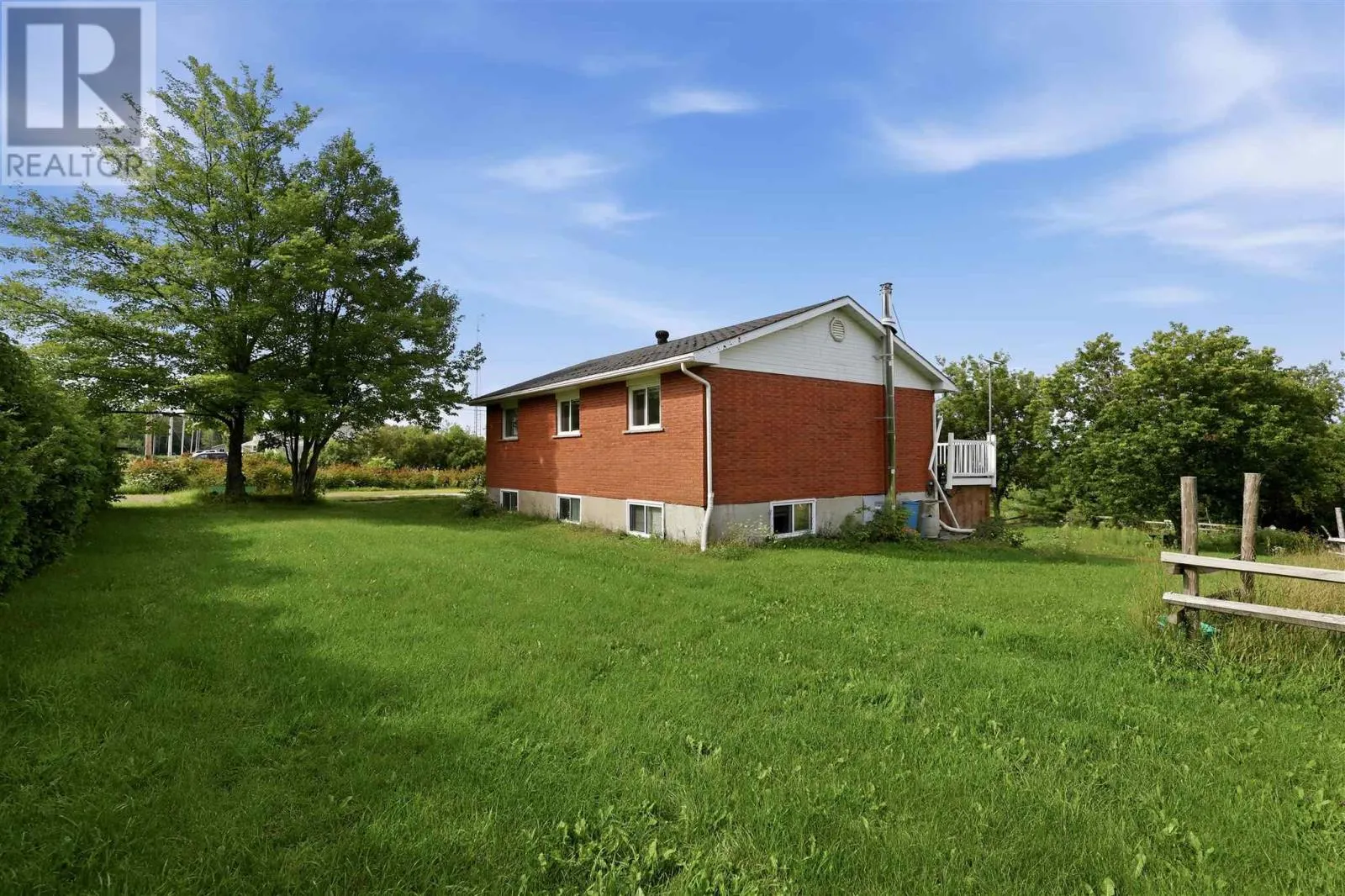 99 Findlay RD E