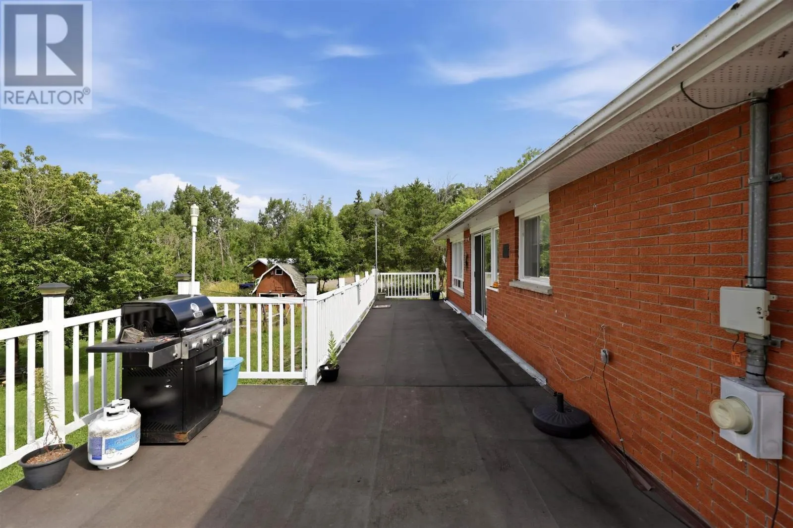 99 Findlay RD E