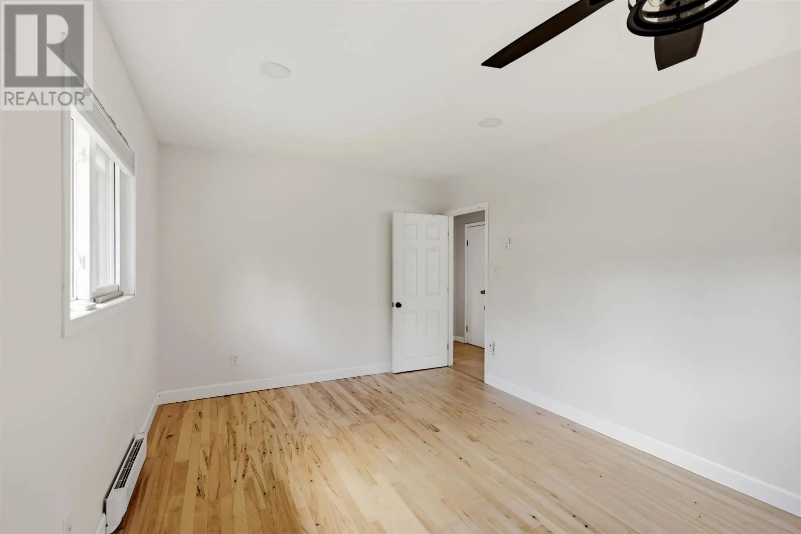 99 Findlay RD E