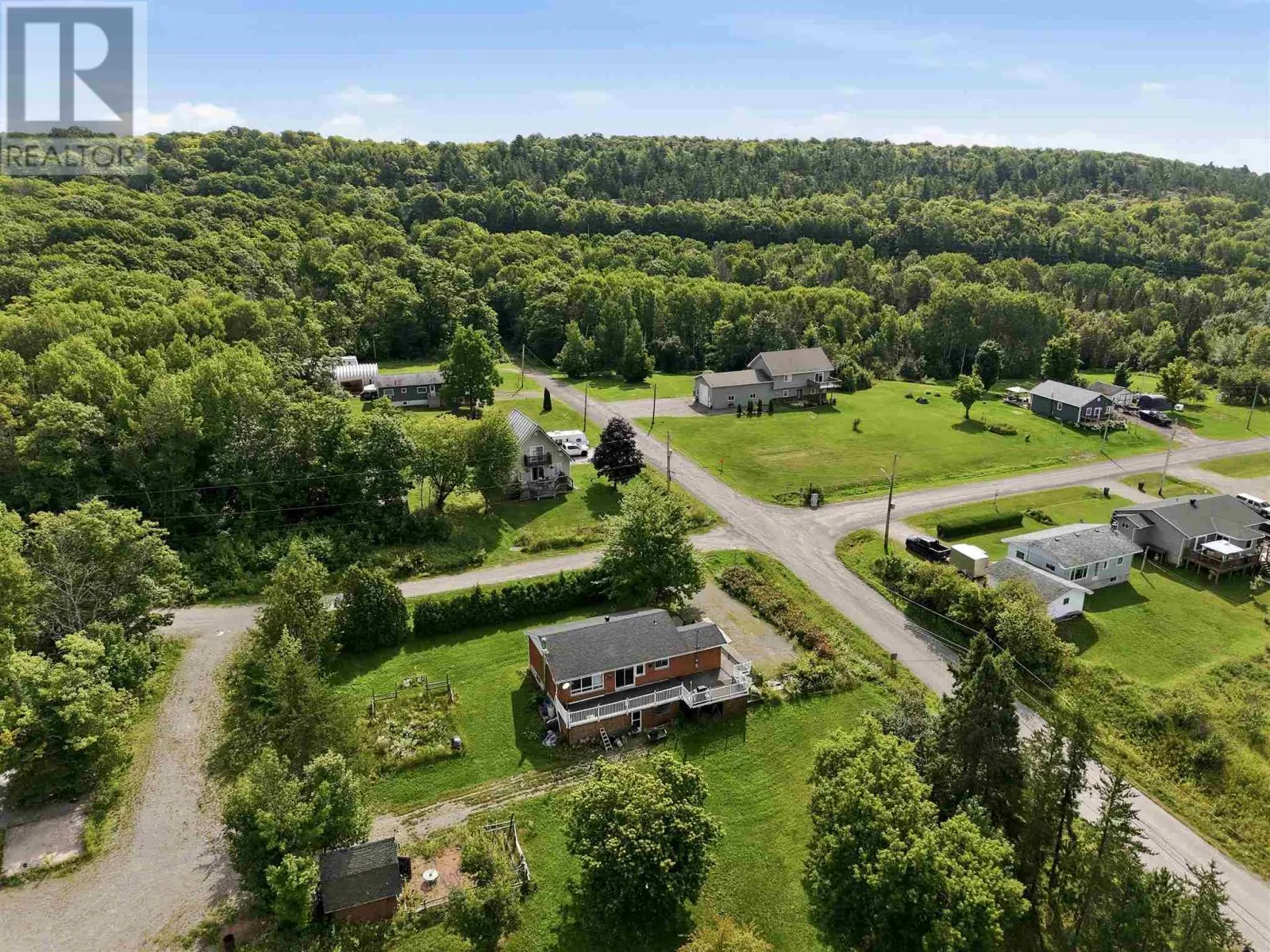 99 Findlay RD E