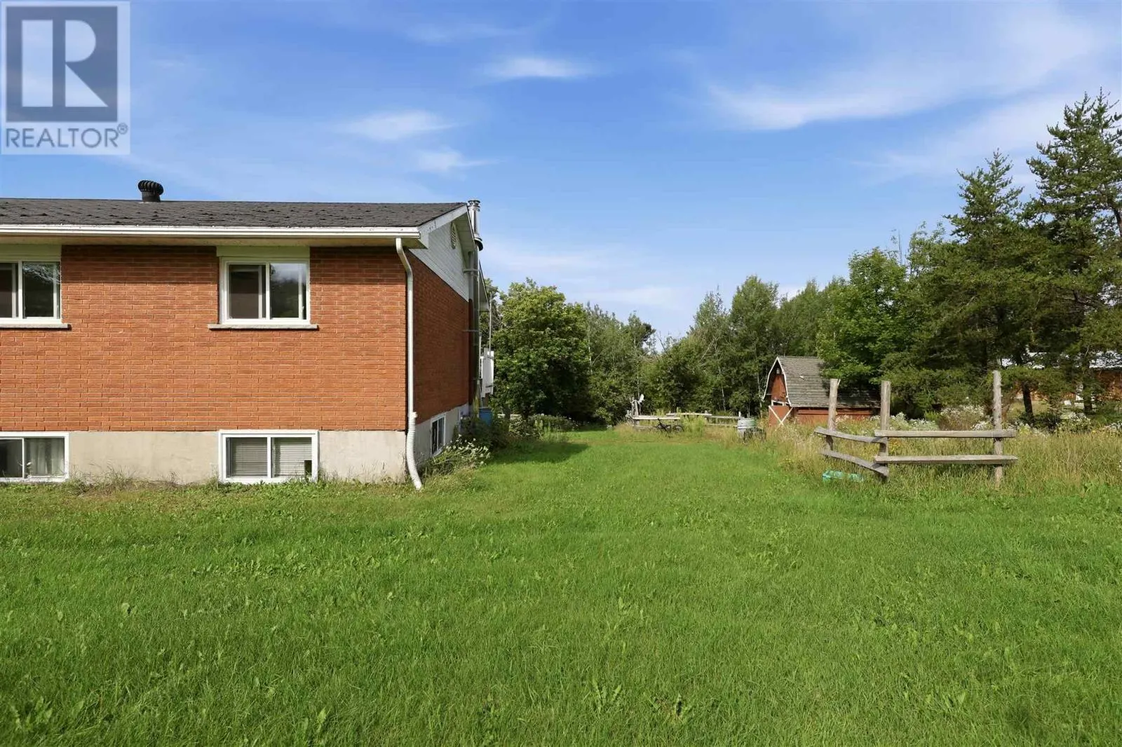 99 Findlay RD E