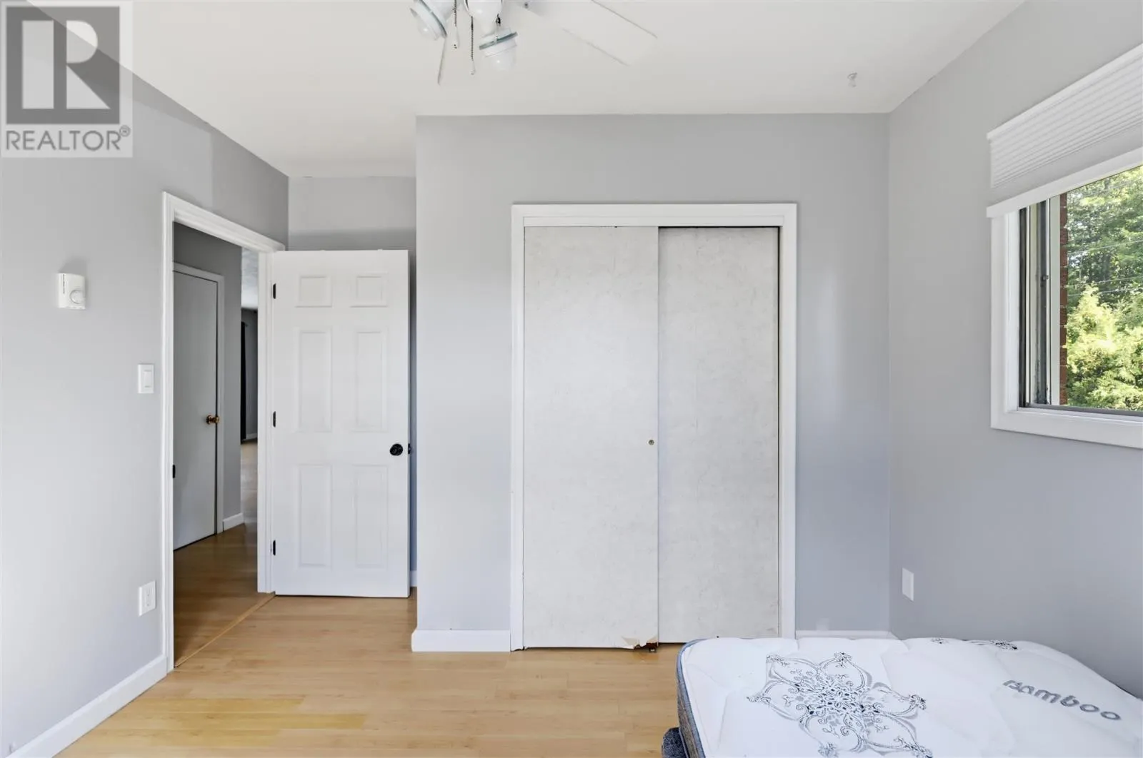 99 Findlay RD E