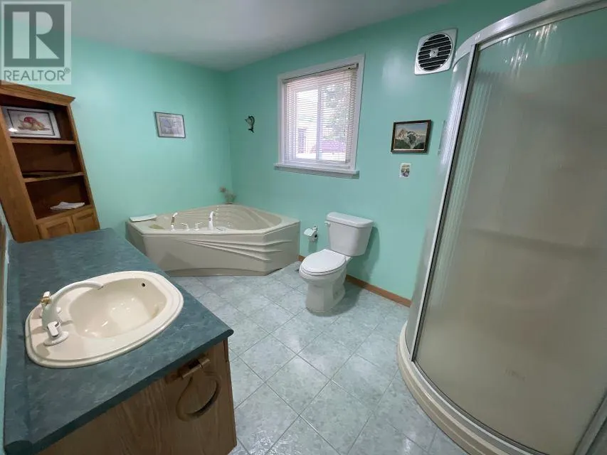 66 Dieppe AVE