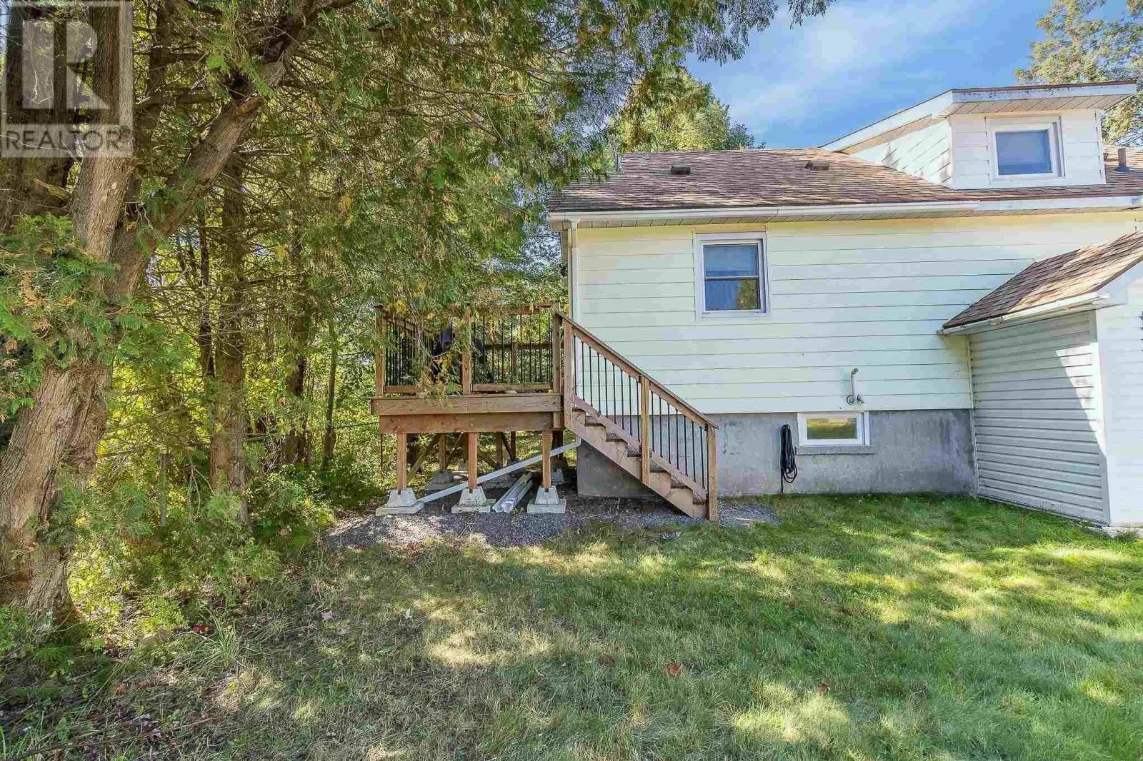 1310 Peoples RD