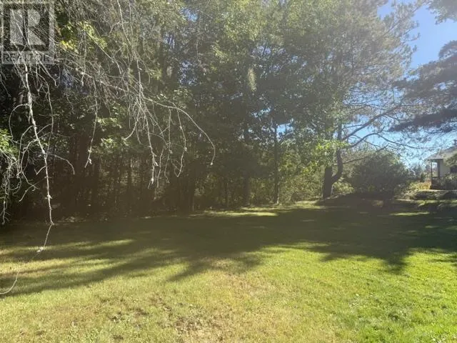 12125 Hwy 17