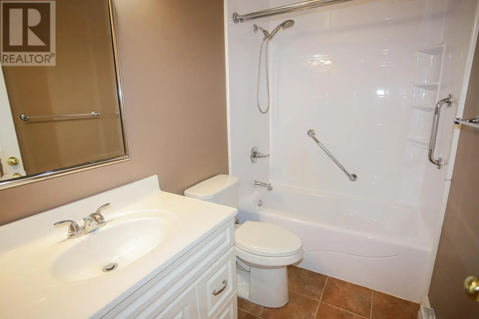 43 Broadview DR