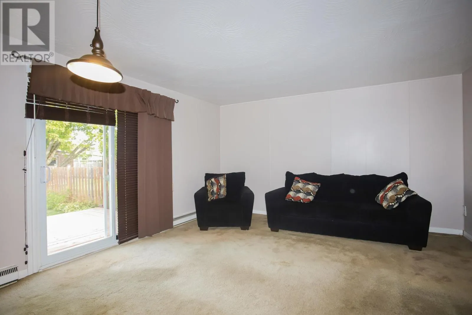 43 Broadview DR
