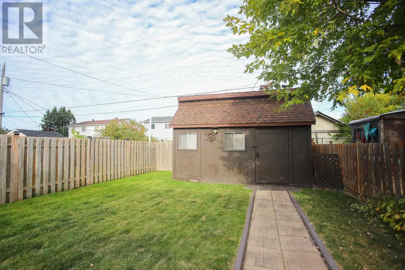 43 Broadview DR