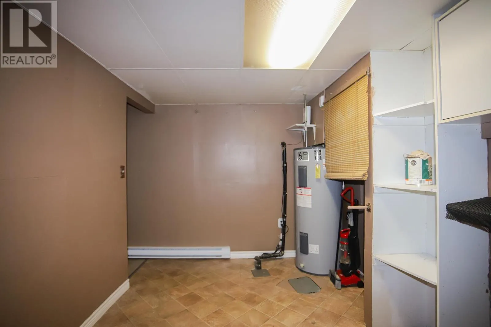43 Broadview DR