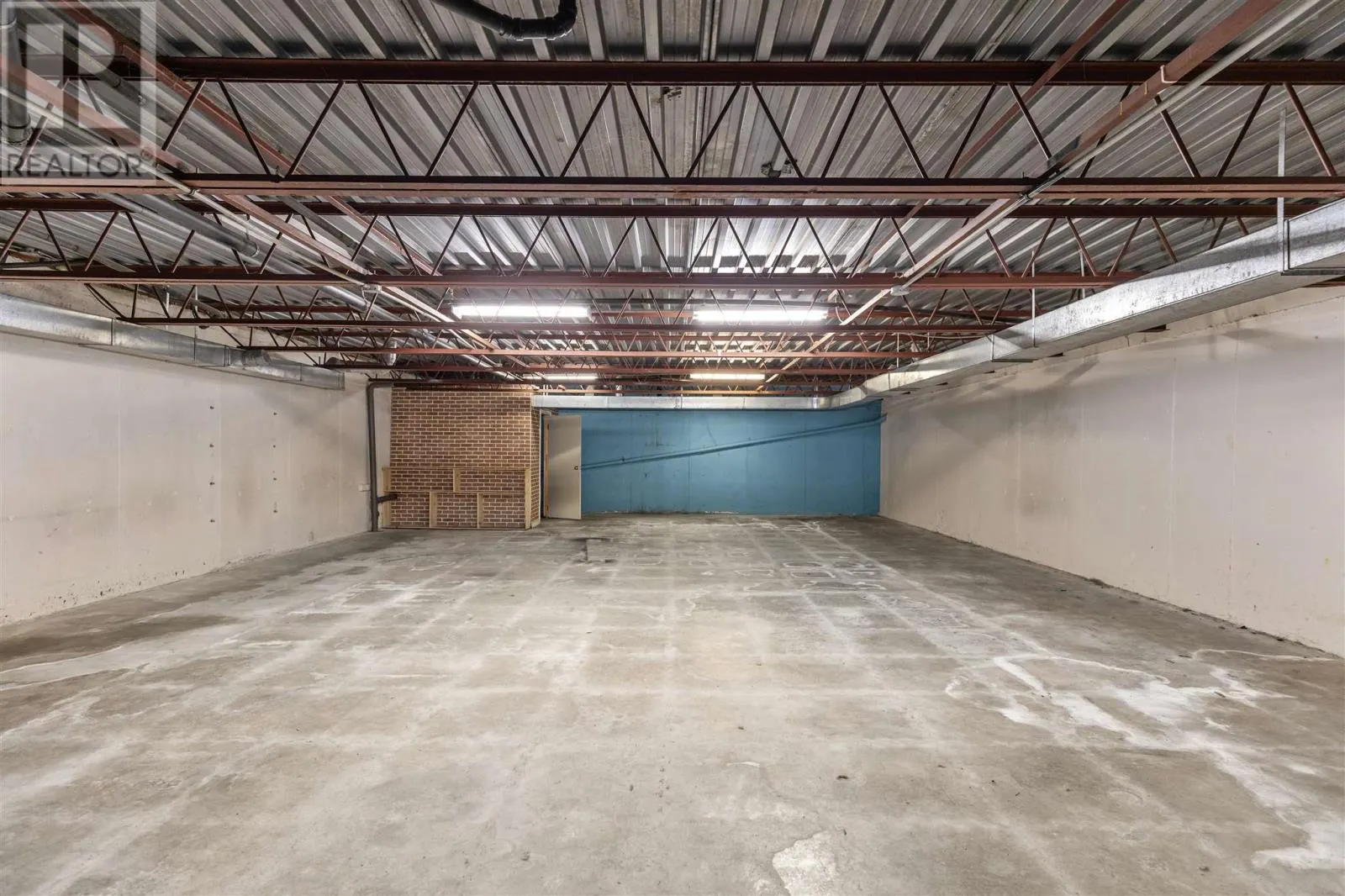 145 Northern AVE