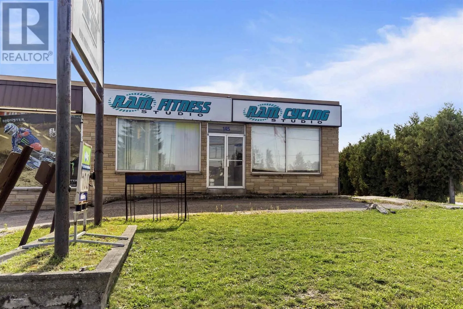 145 Northern AVE