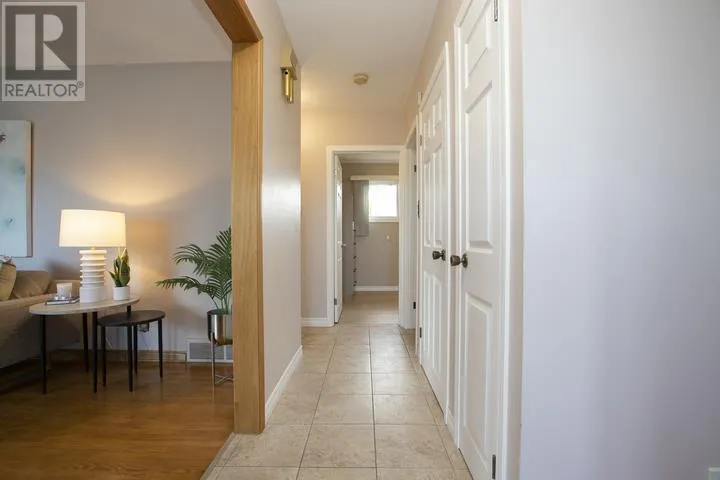403 Sydenham RD