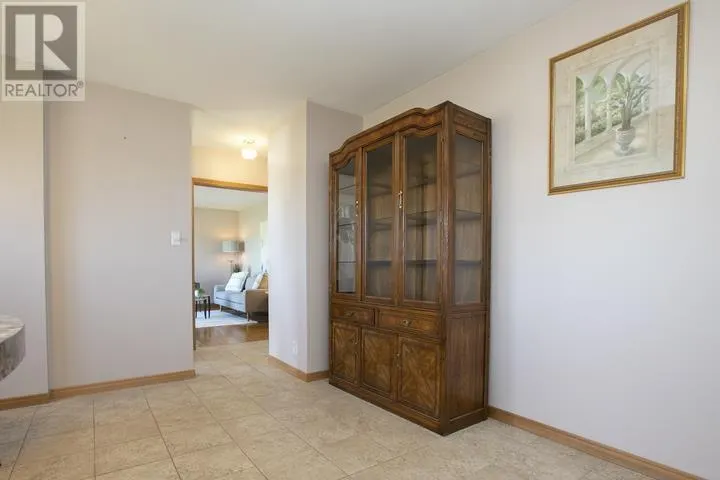 403 Sydenham RD