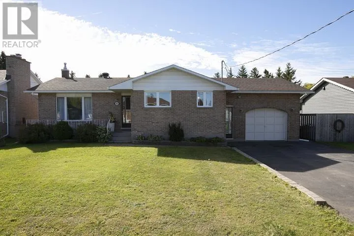 403 Sydenham RD