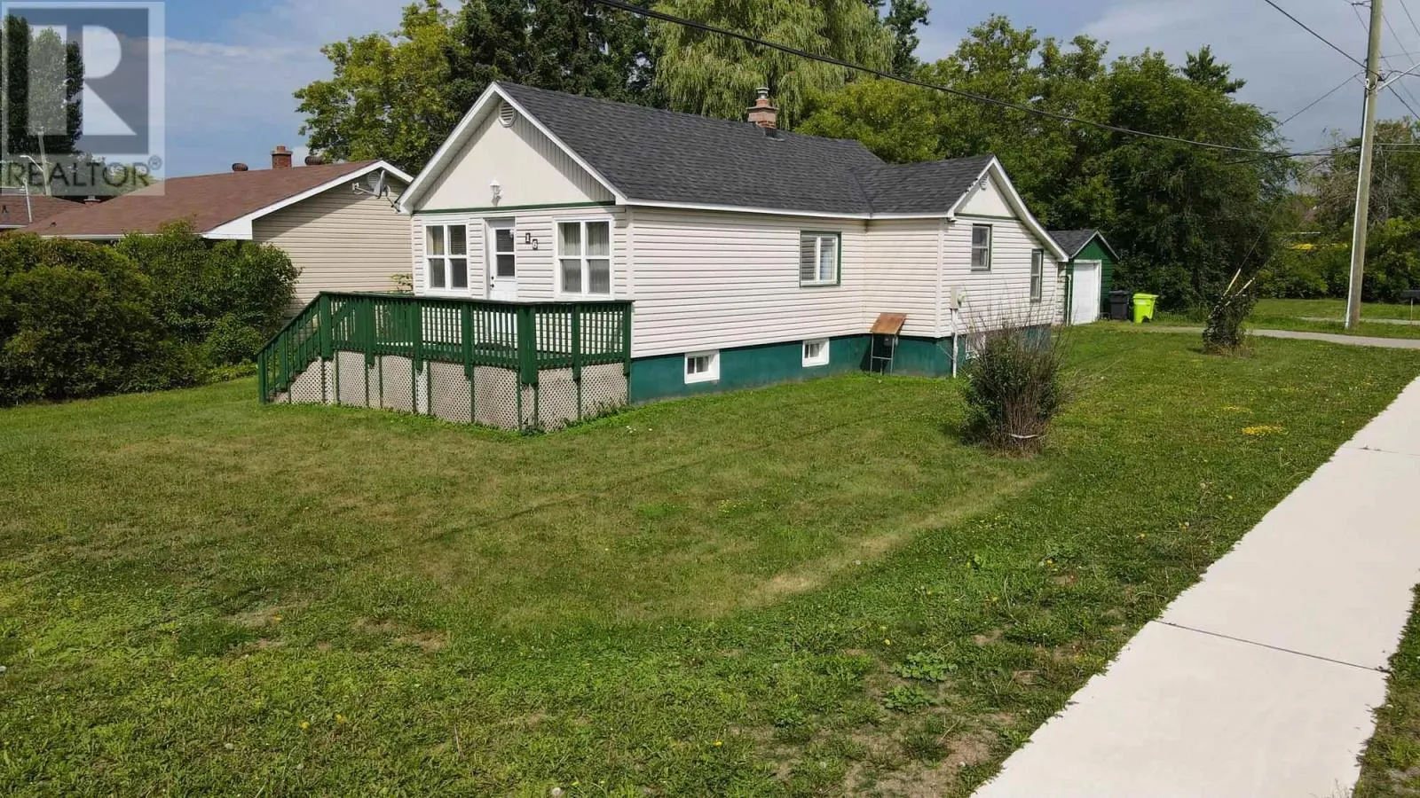 16 Stevens ST