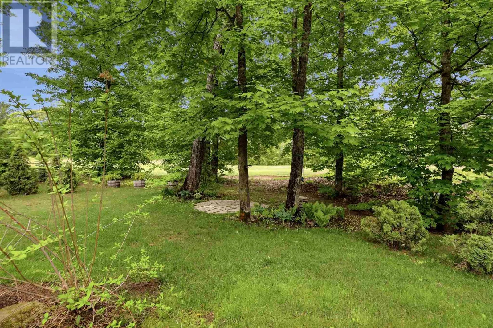 80 Crimson Ridge DR