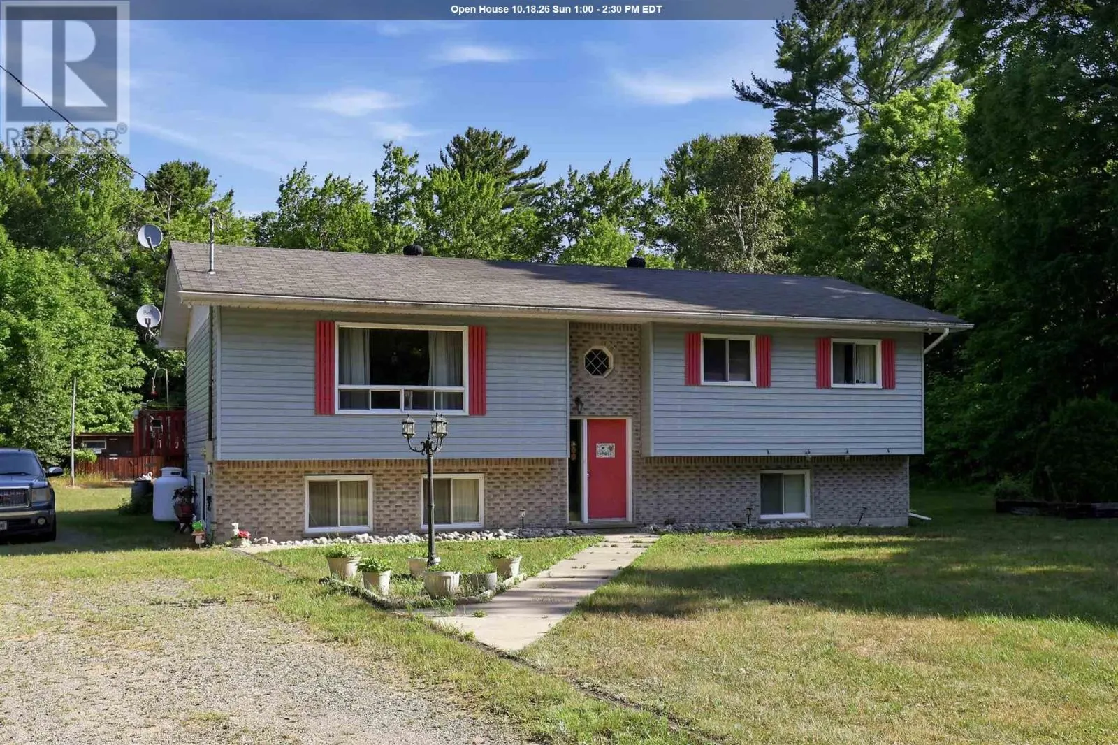 1012 HWY 552
