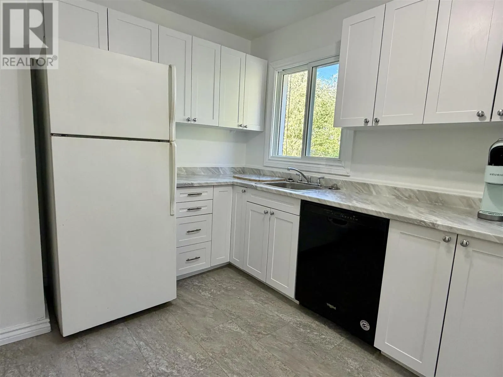 135 Dieppe AVE