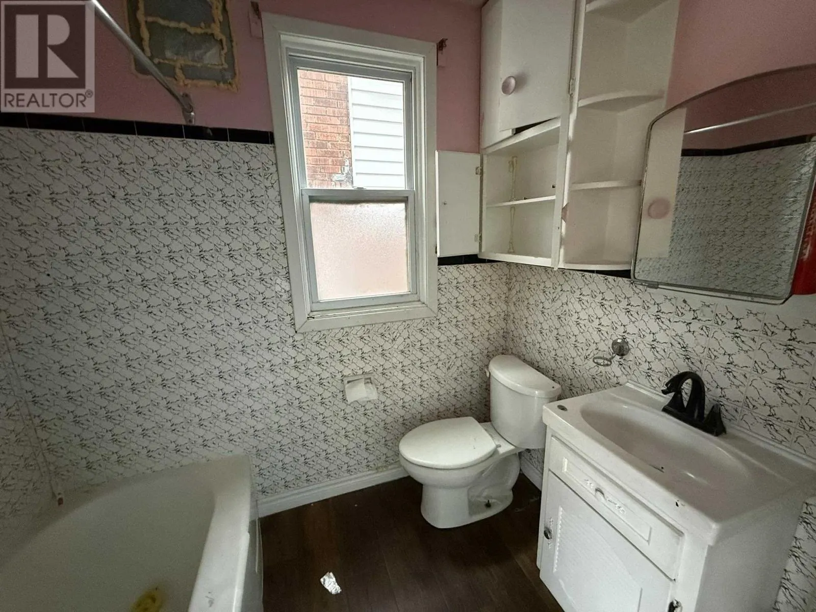 169 Huron ST