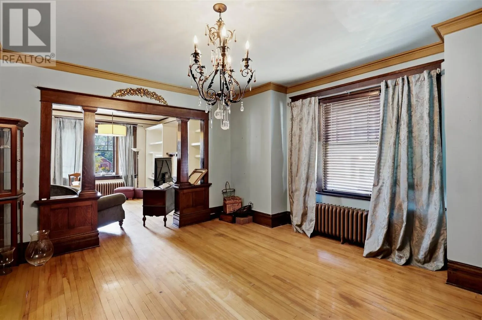 40 Euclid RD