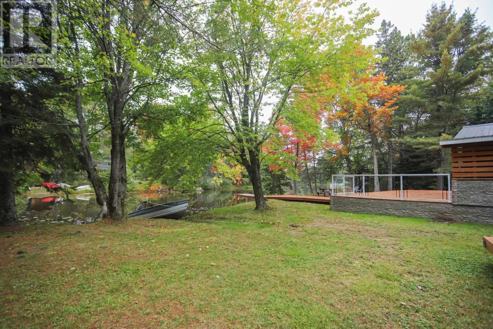 1602 Pineshores RD