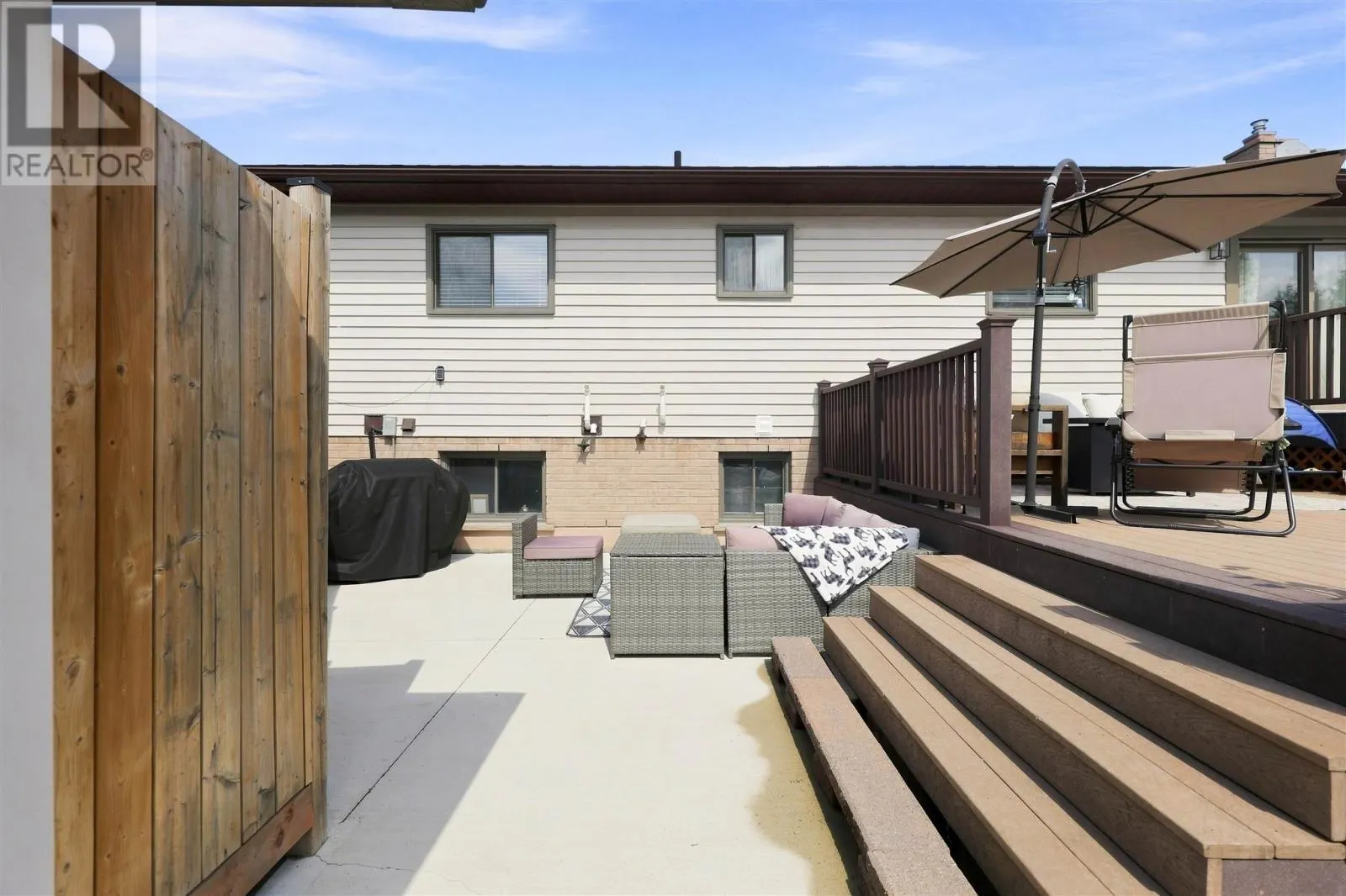 61 Bristol PL