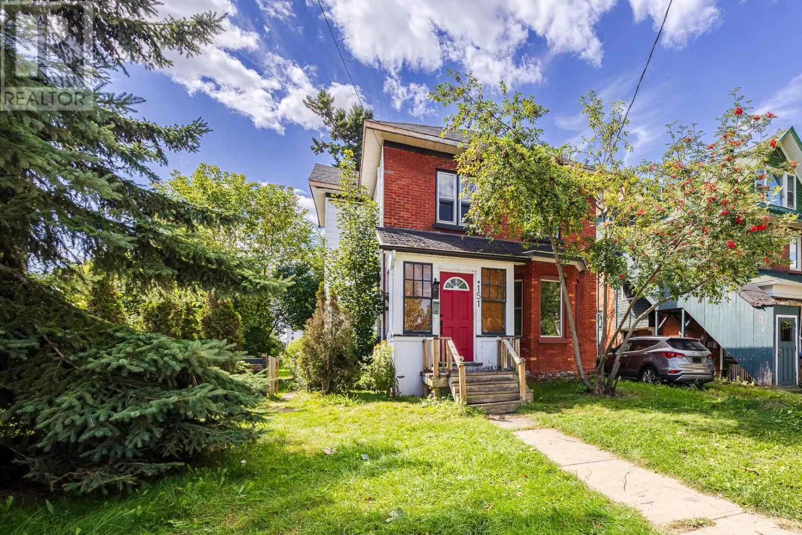 151 Albert ST E