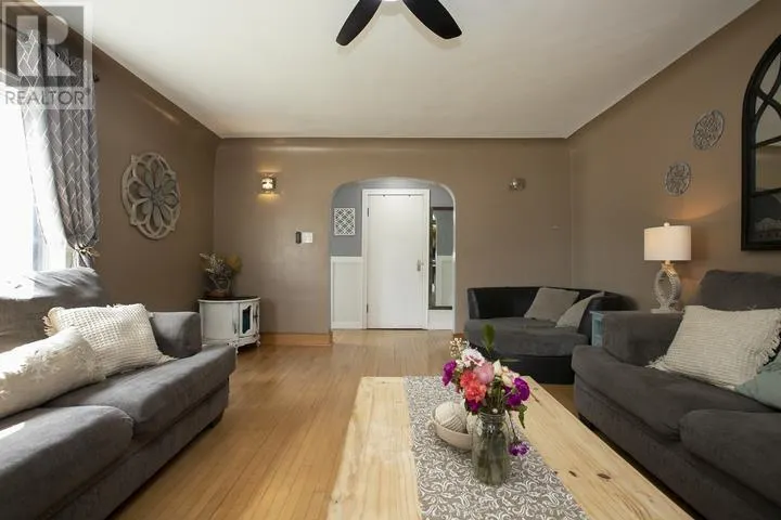 317 Goulais AVE