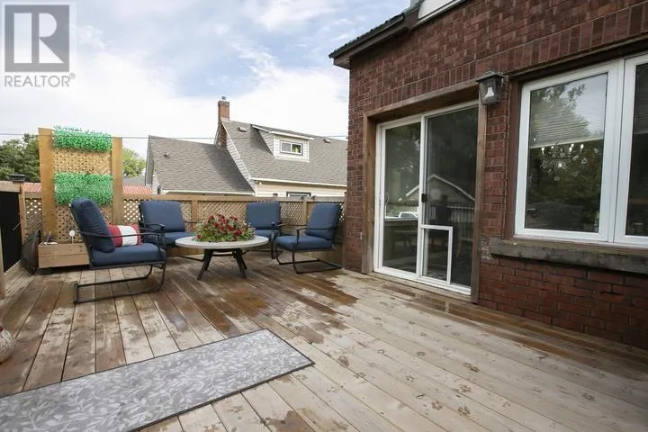 317 Goulais AVE