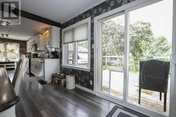 317 Goulais AVE