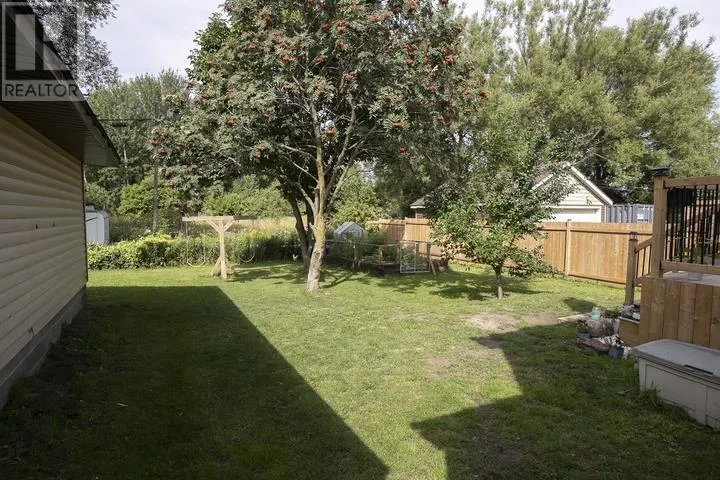 317 Goulais AVE