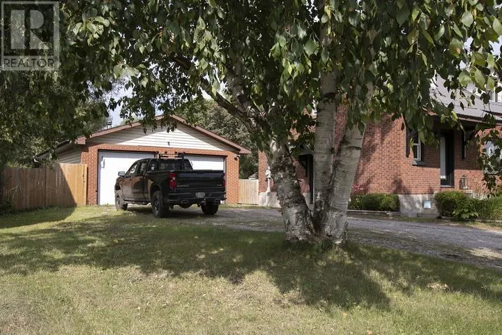317 Goulais AVE