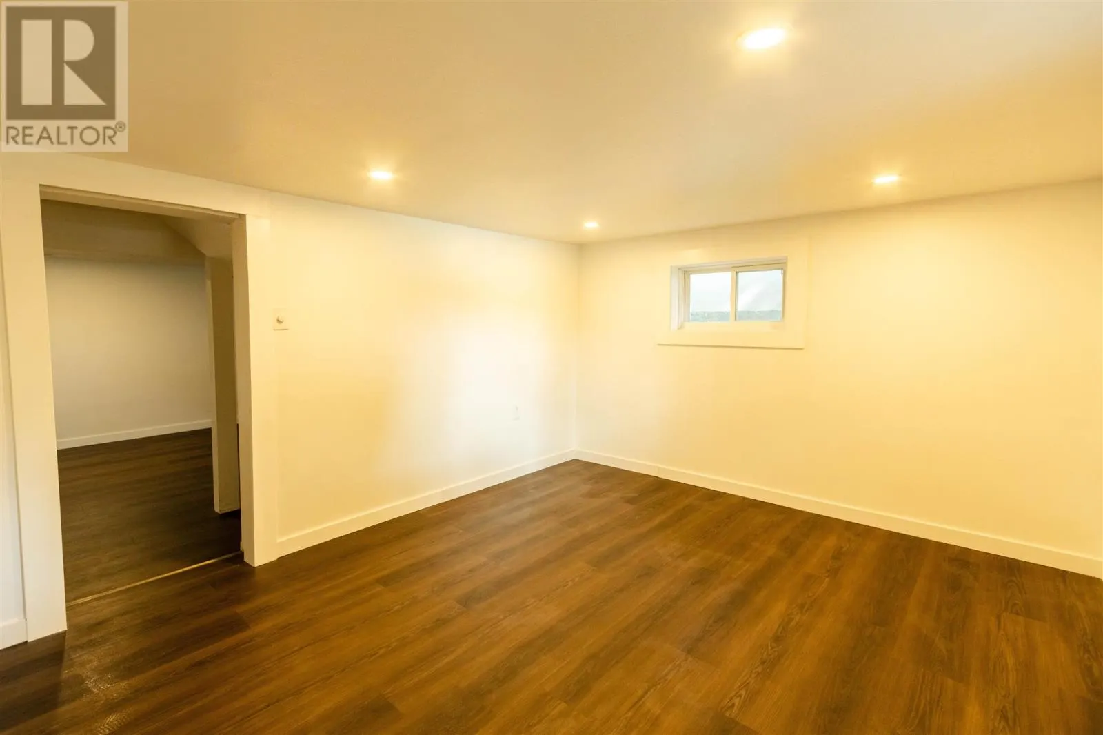 13 Stevens ST
