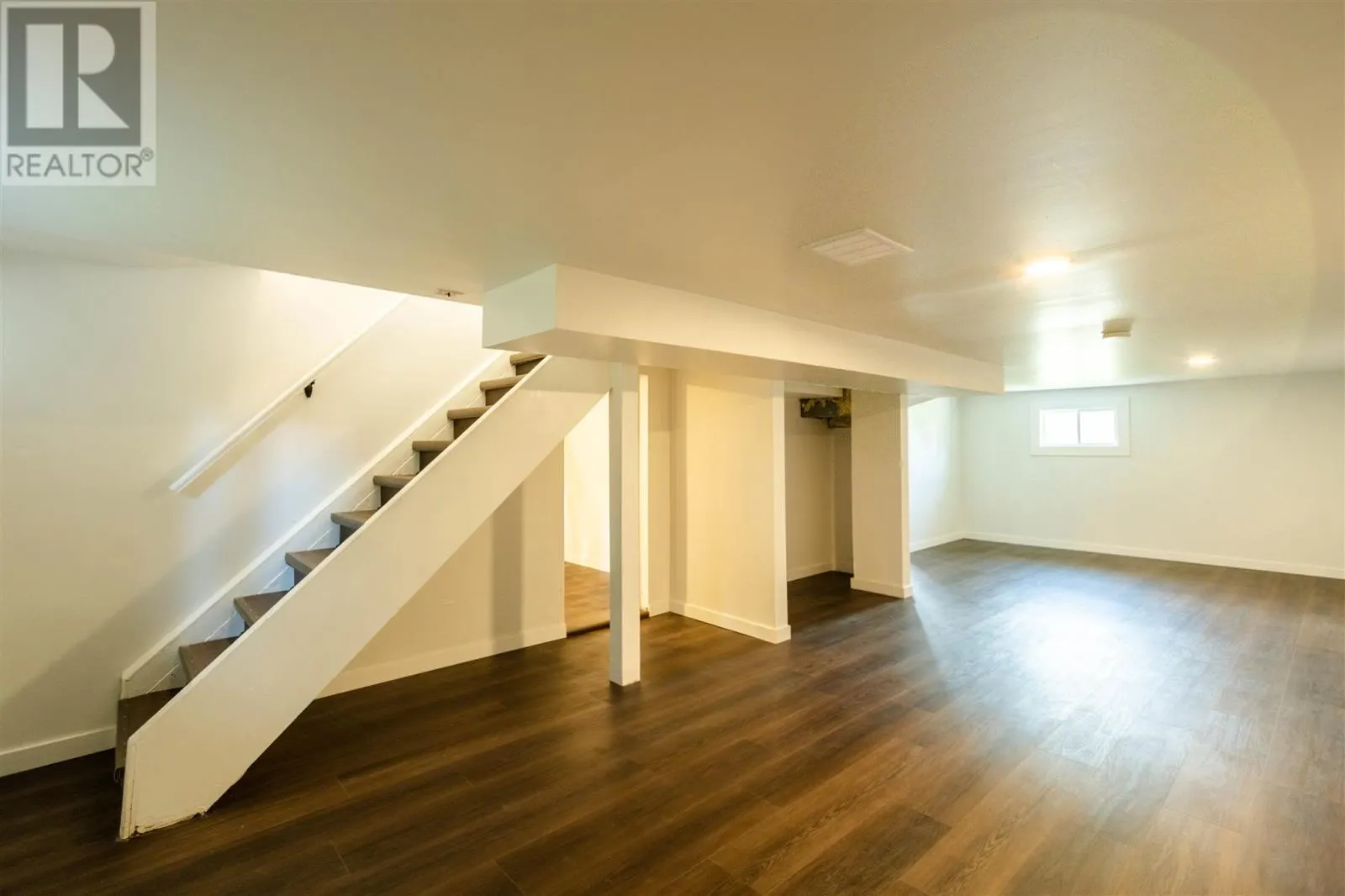 13 Stevens ST