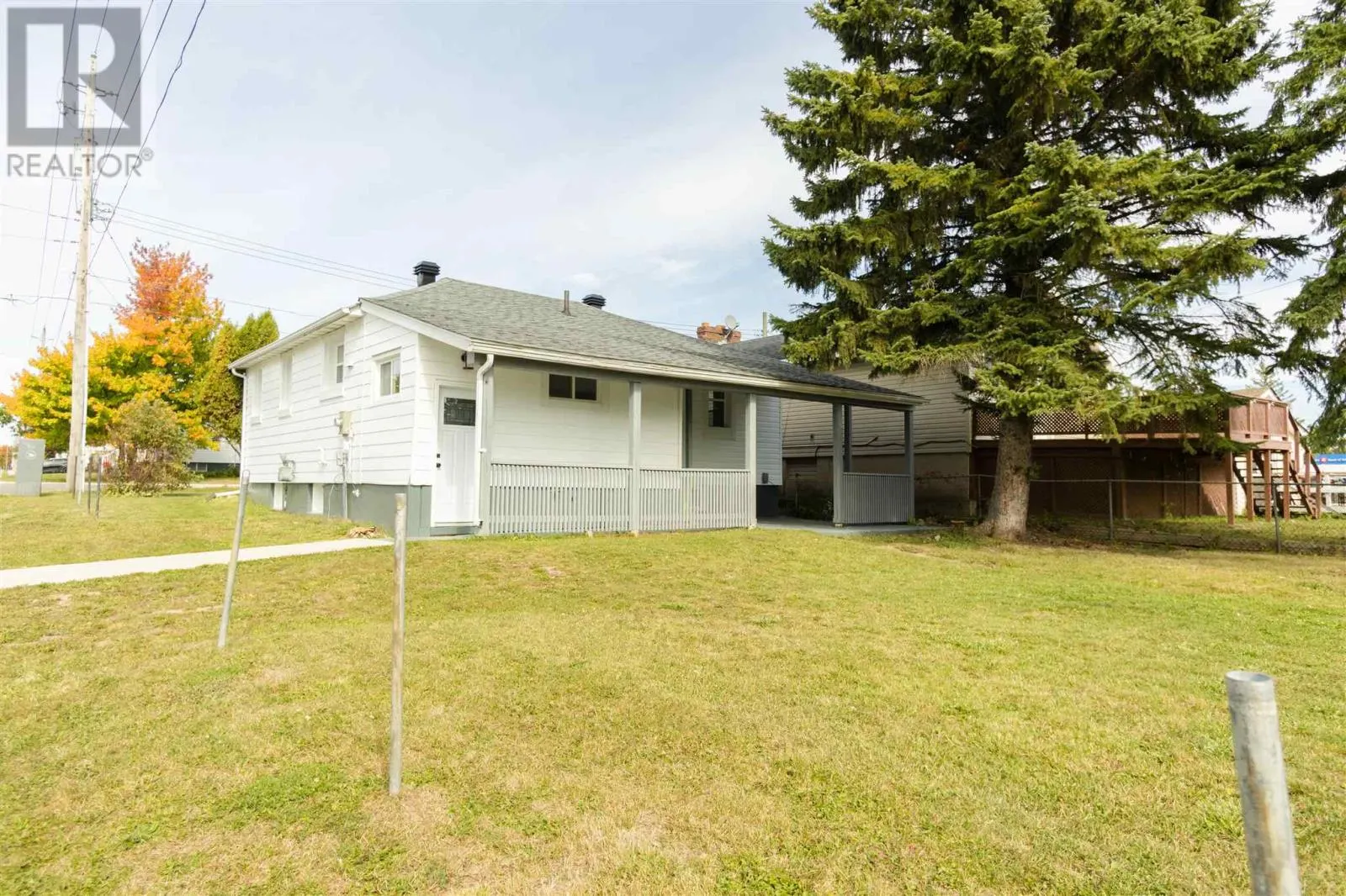 13 Stevens ST