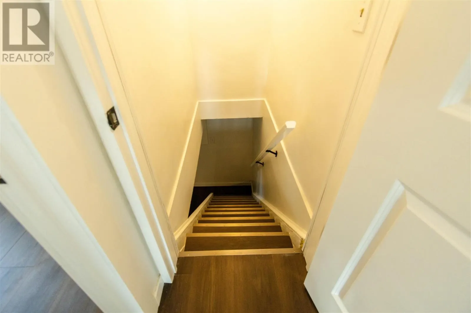 13 Stevens ST