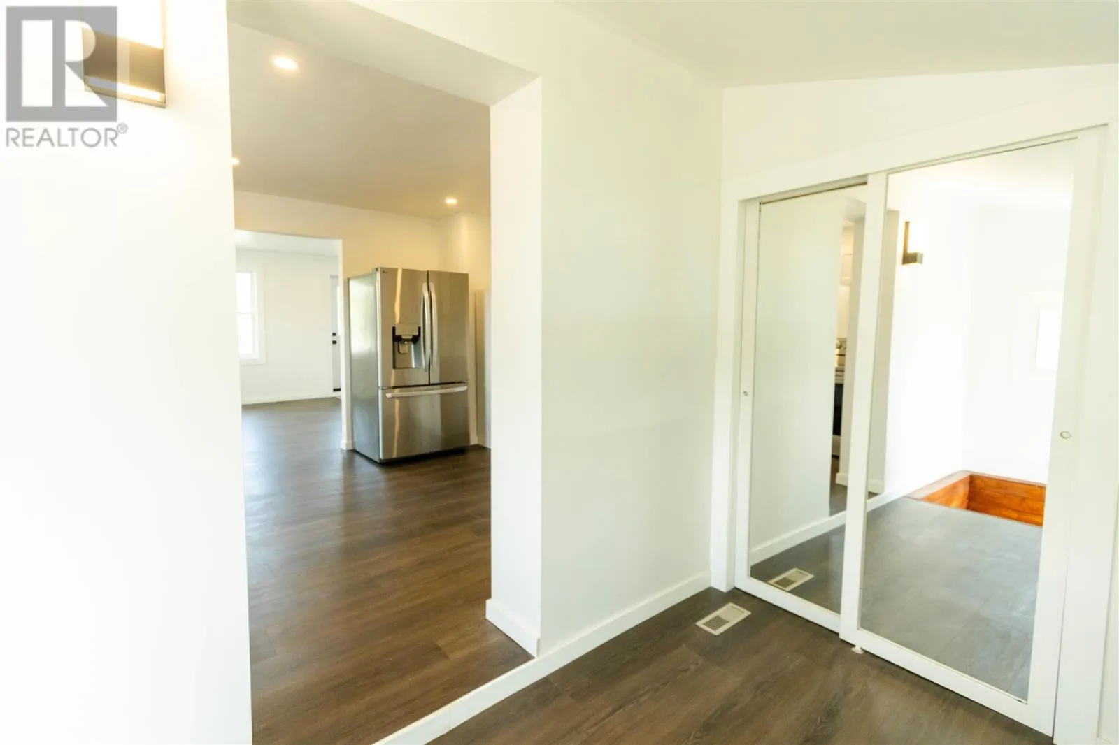 13 Stevens ST