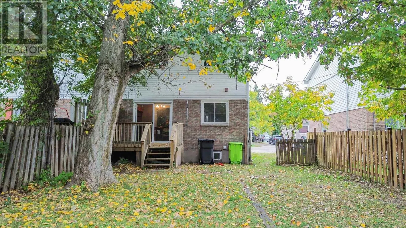 35 Broadview DR