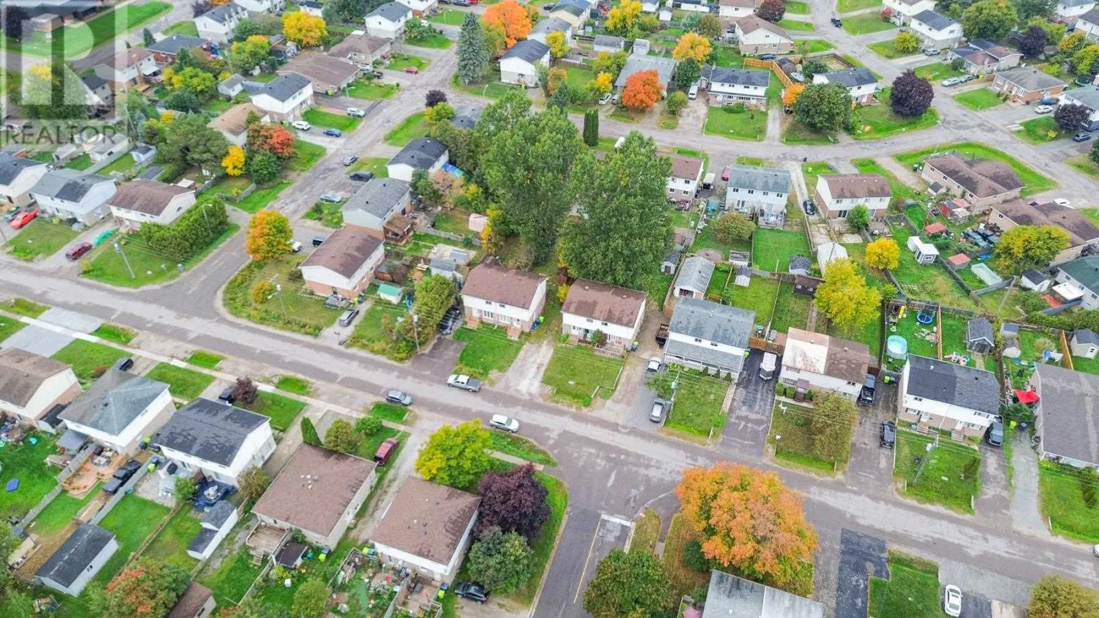 35 Broadview DR