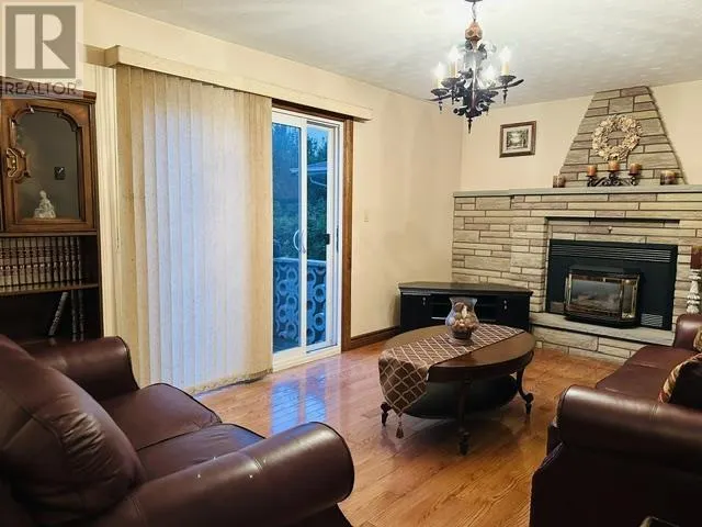 52 Norden CRES