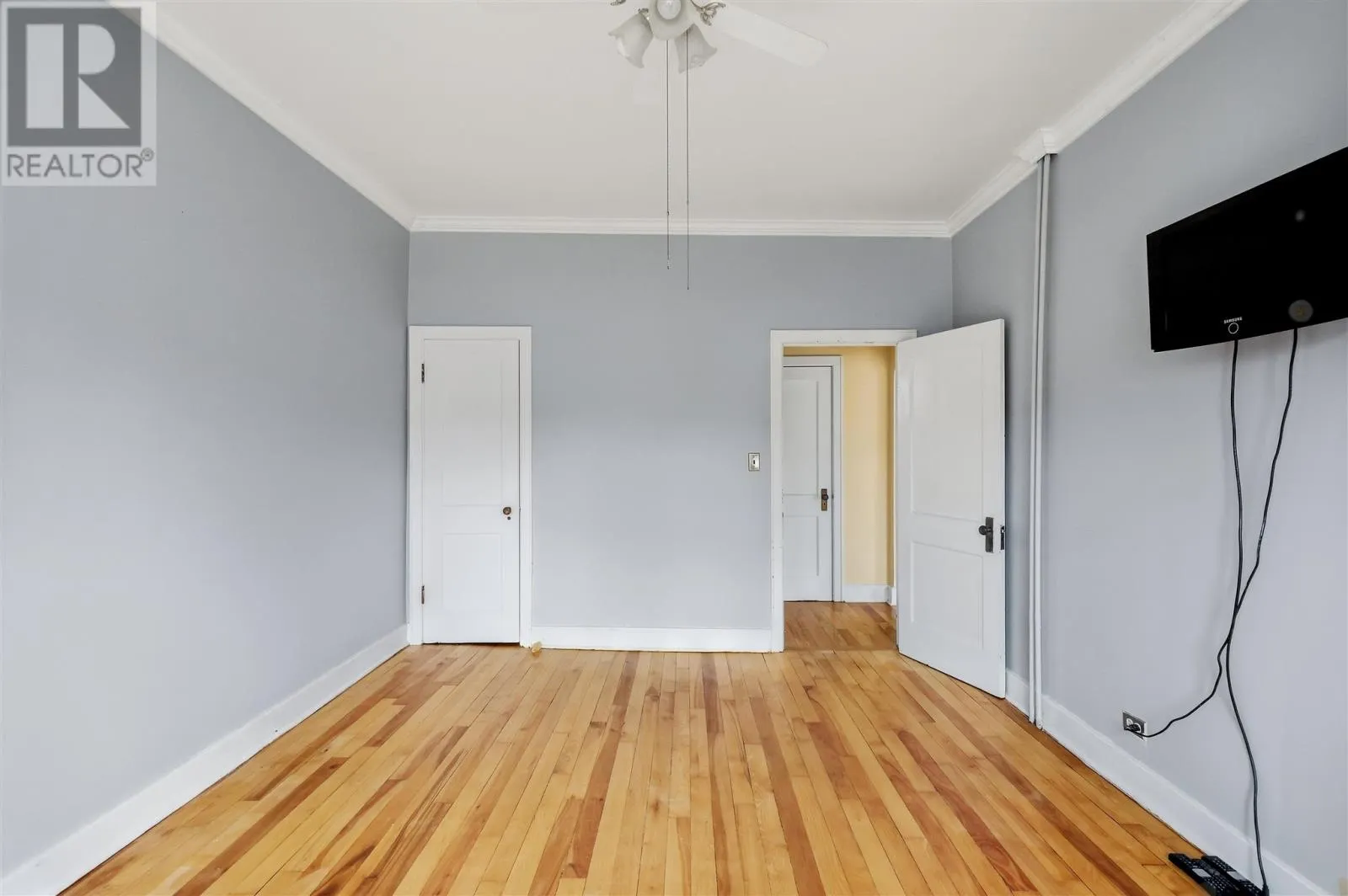 148 Walnut ST