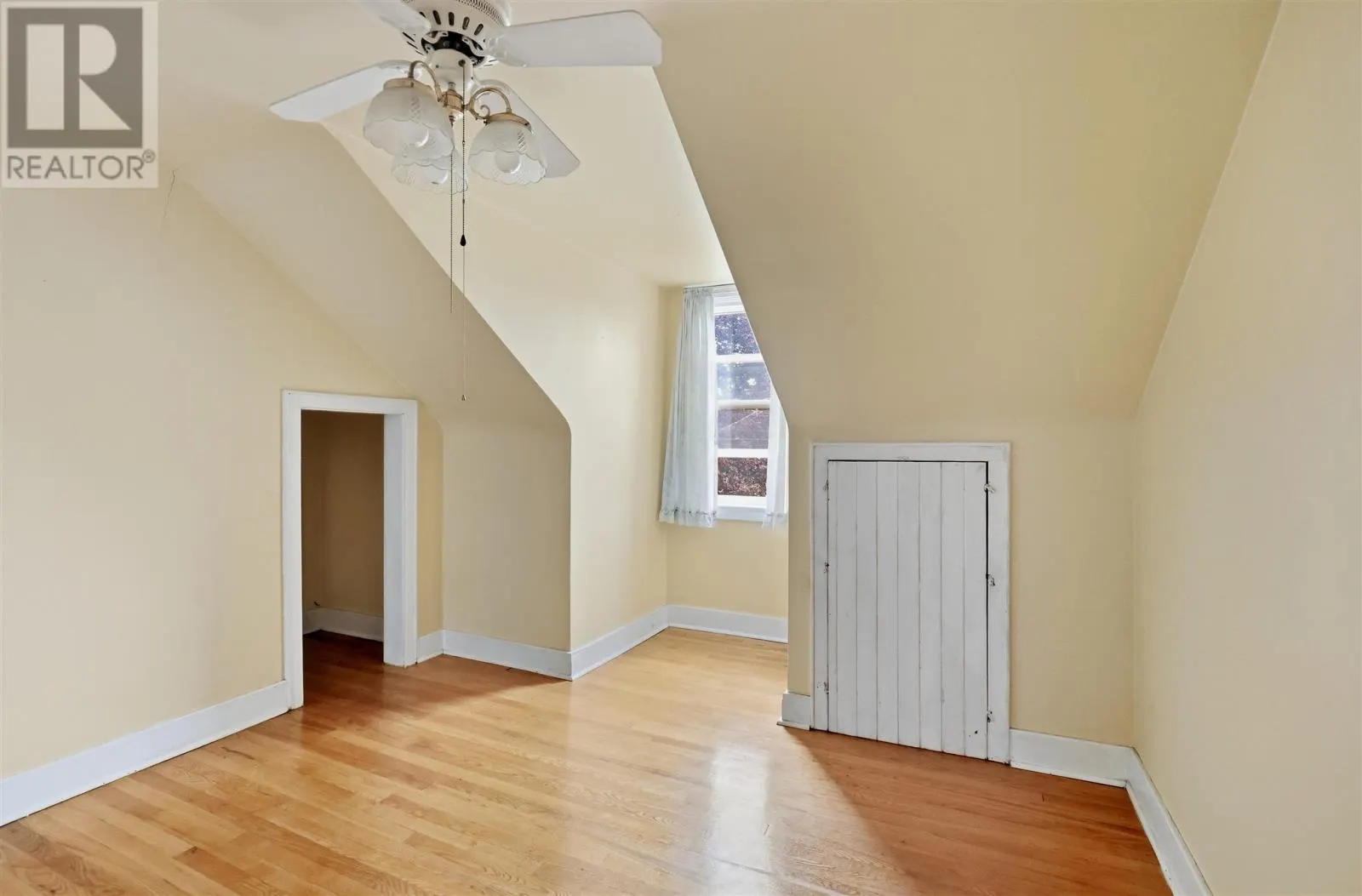 148 Walnut ST