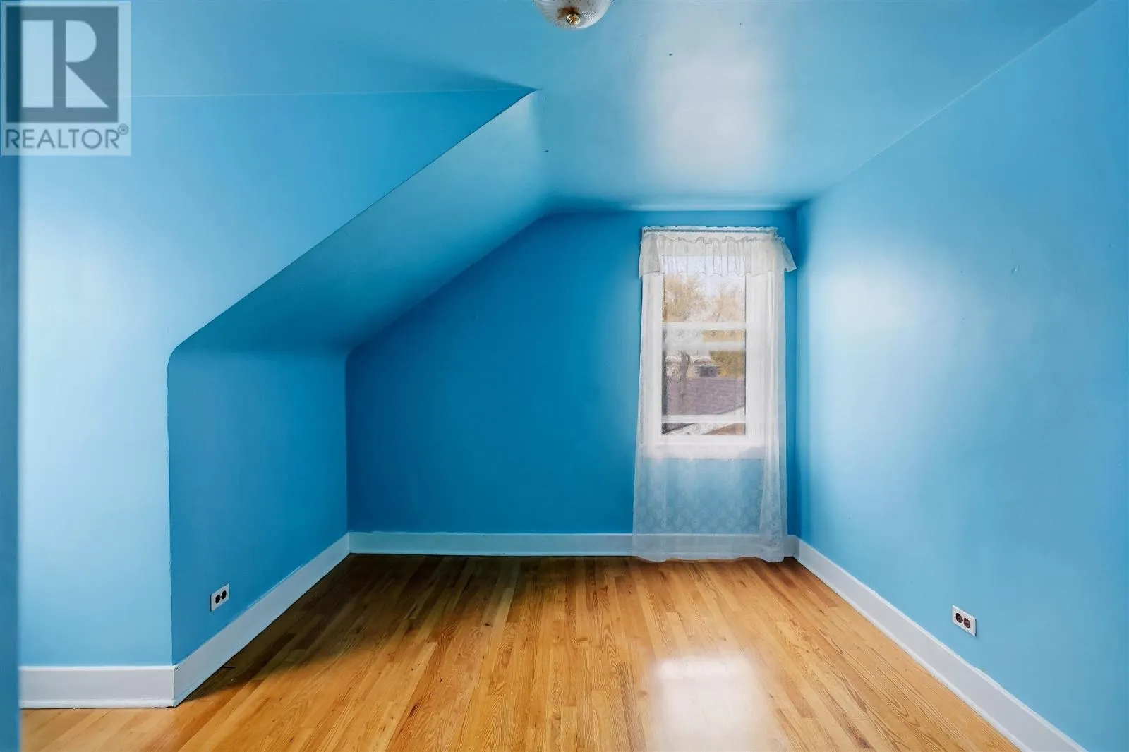 148 Walnut ST