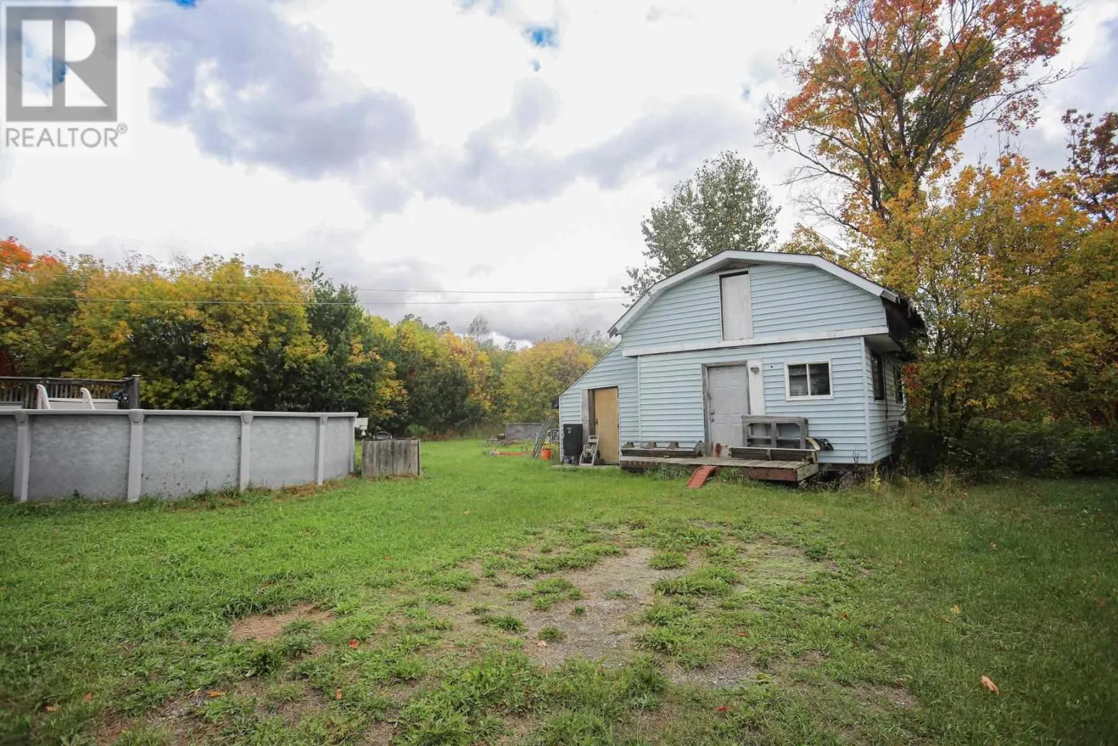 480 Moss RD