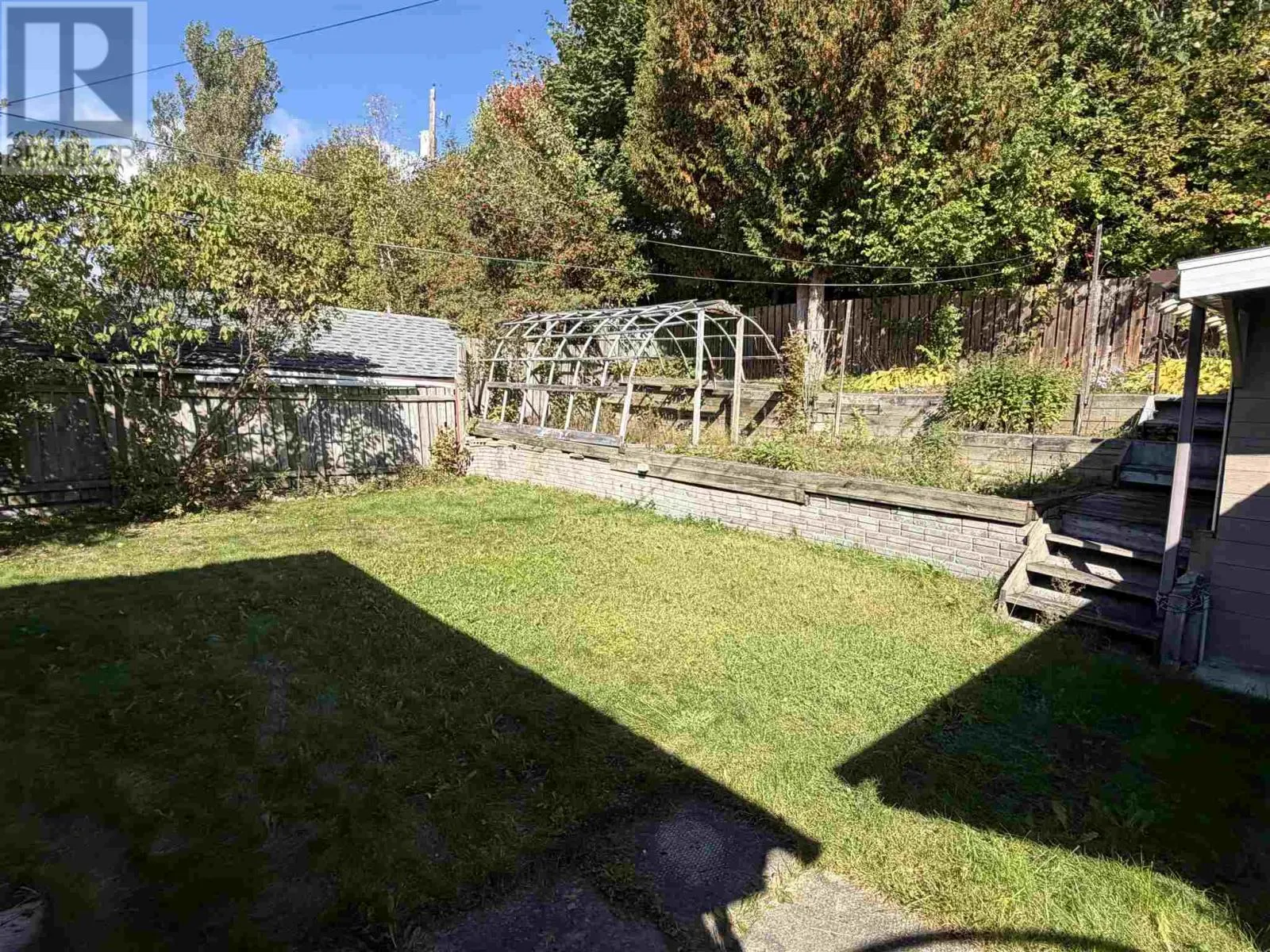 17 Brown RD