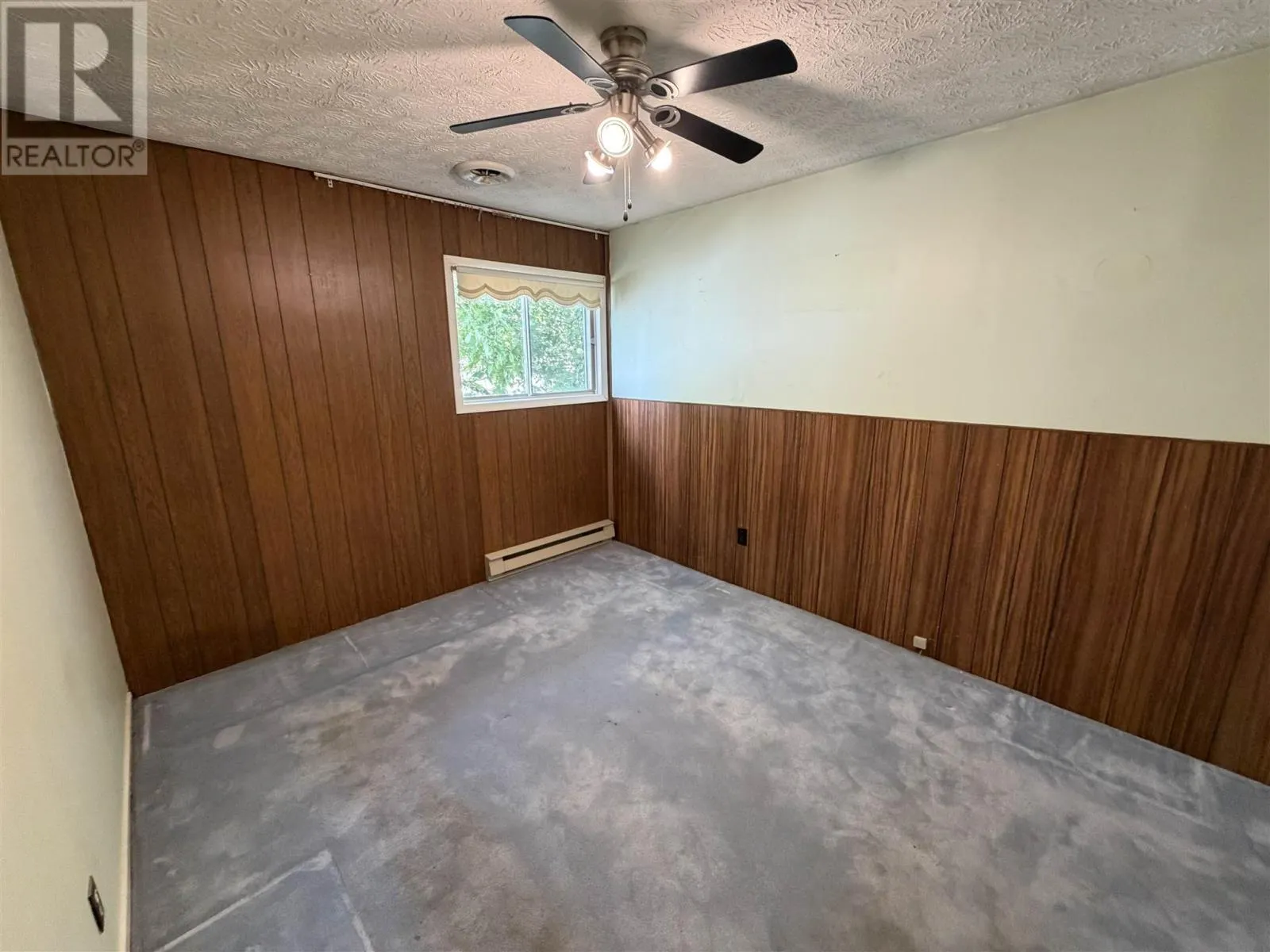17 Brown RD