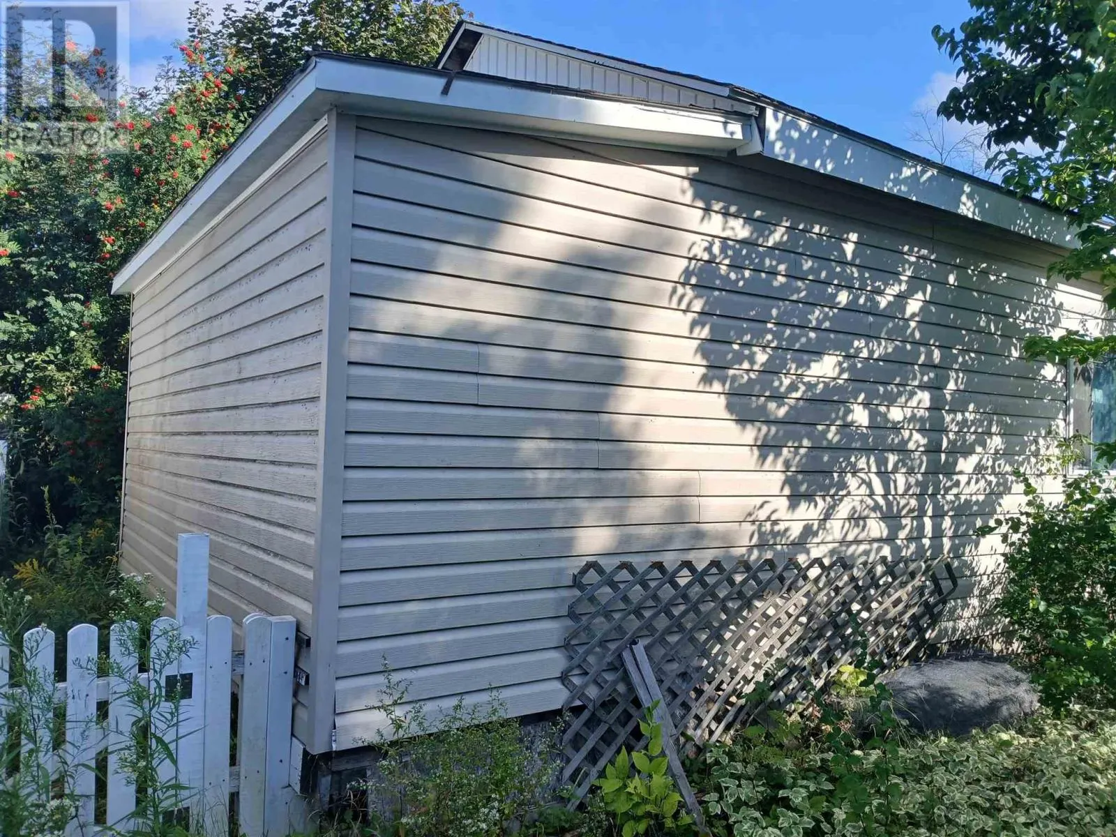 20 Gillanders RD