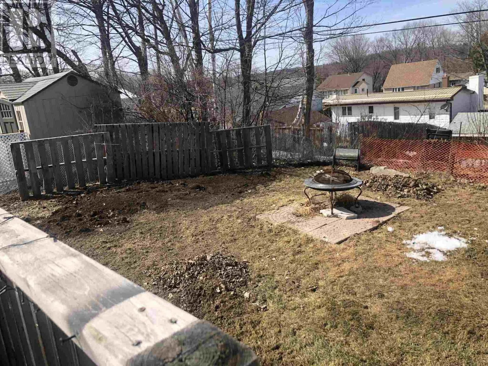 40 Robertson RD
