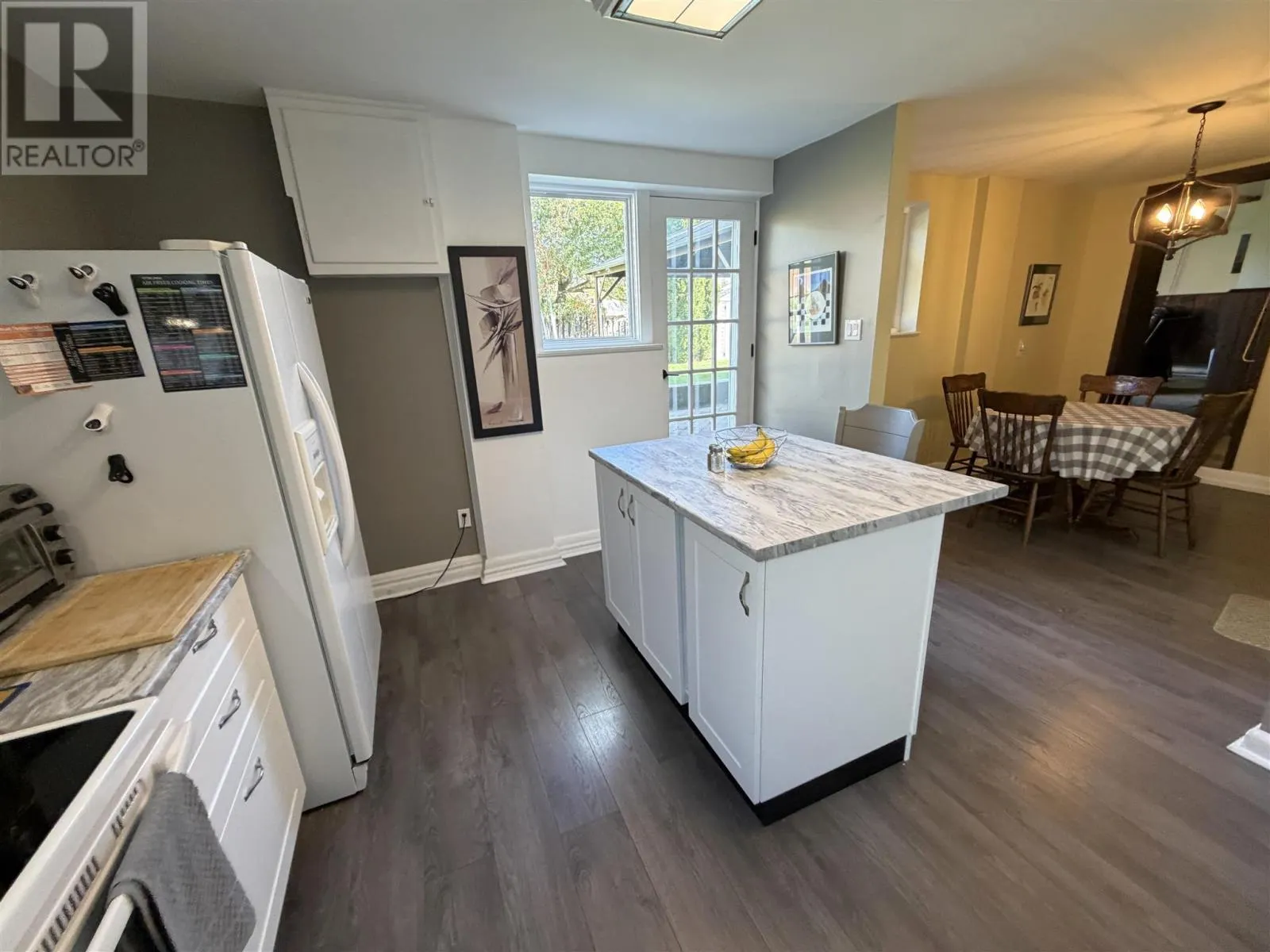 4 Timmins RD