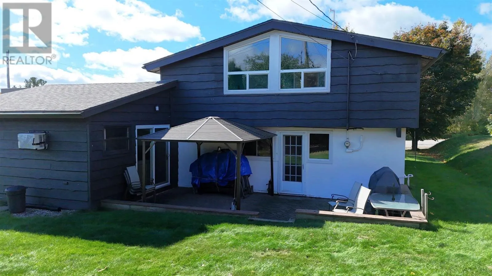 4 Timmins RD